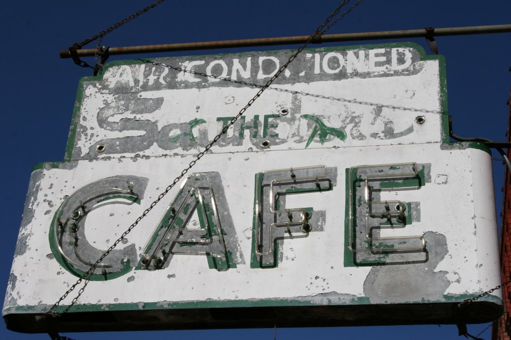 Wabasha, cafe sign up close