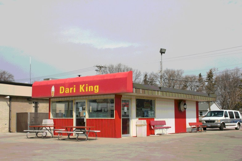 Dari King in Redwood Falls