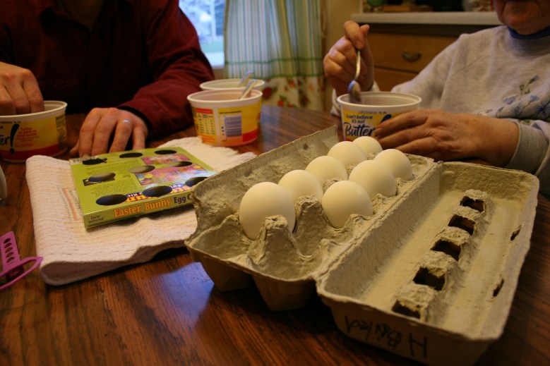 Stirring and dipping and dyeing and trading colors.
