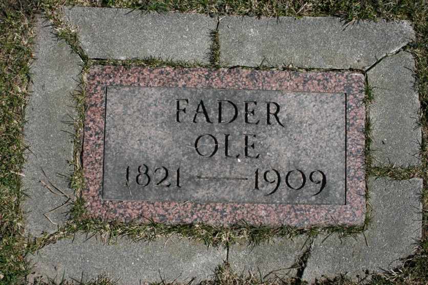 A simple grave marker in the Urland Lutheran Church Cemetery.