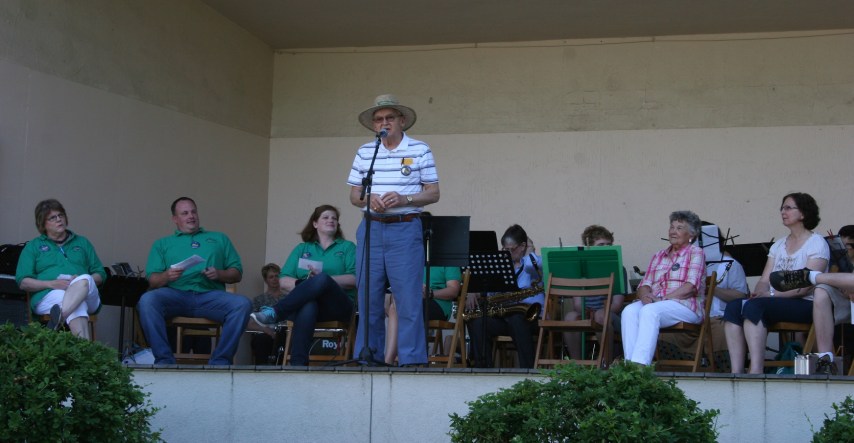Co-honorary parade grand marshall Roy Anderson addresses the crowd at the opening of Heritage Days.
