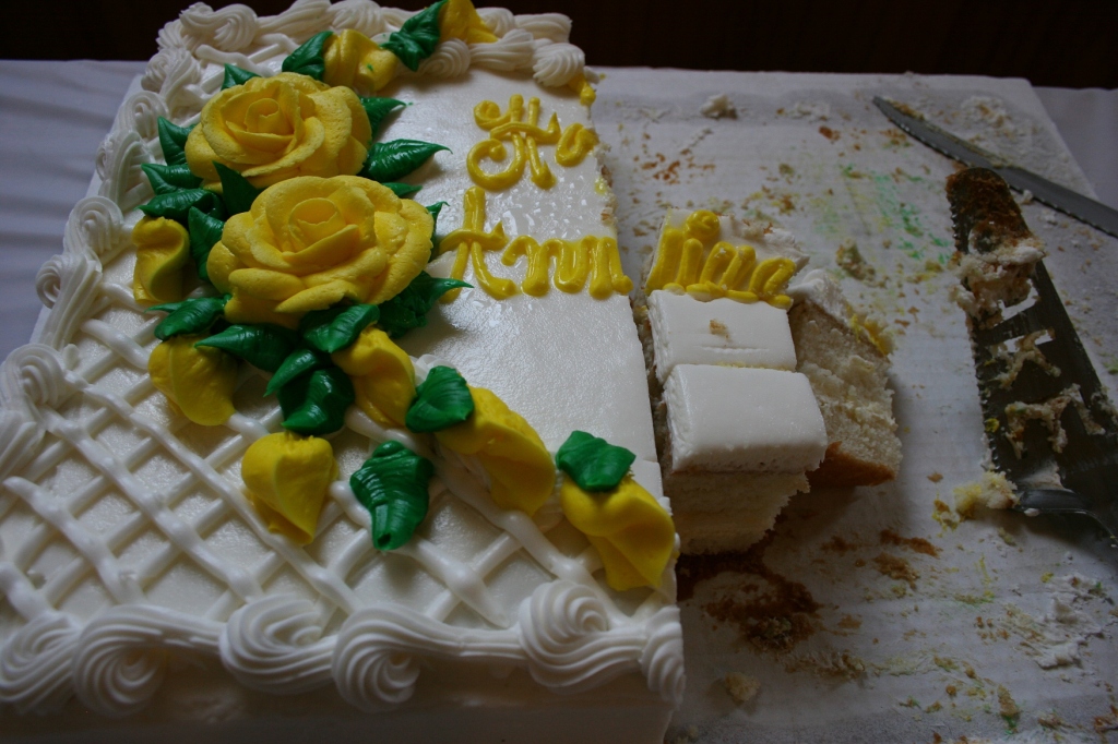 Cake to celebrate 50 years of marriage.
