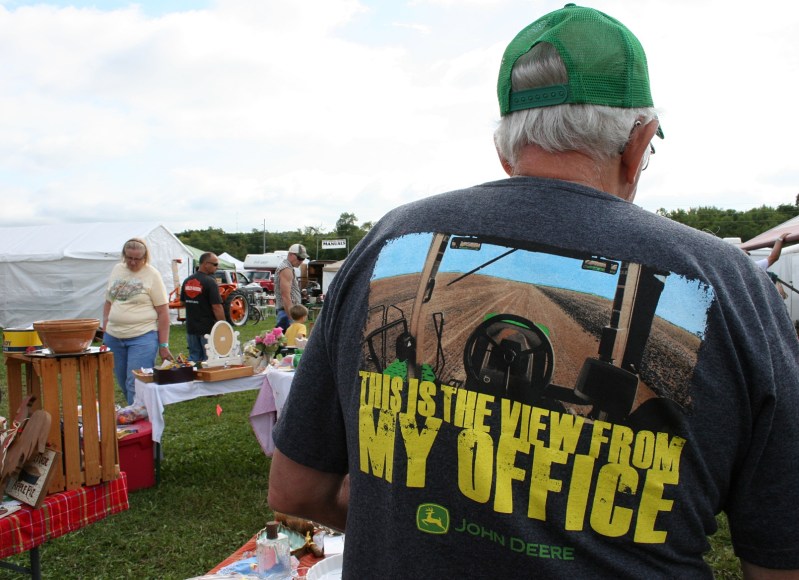 My favorite t-shirt of the day. The show presents a rural fashion statement.
