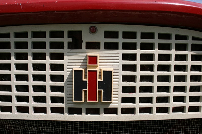 Art, IH emblem and grill