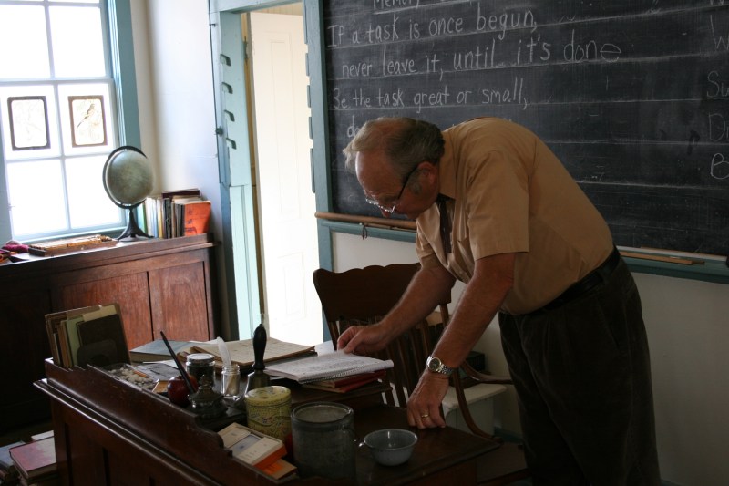 My friend Duane role-plays the Pleasant Valley teacher.