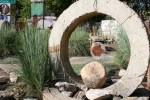 Rancho Deluxe Z Garden, cement circle