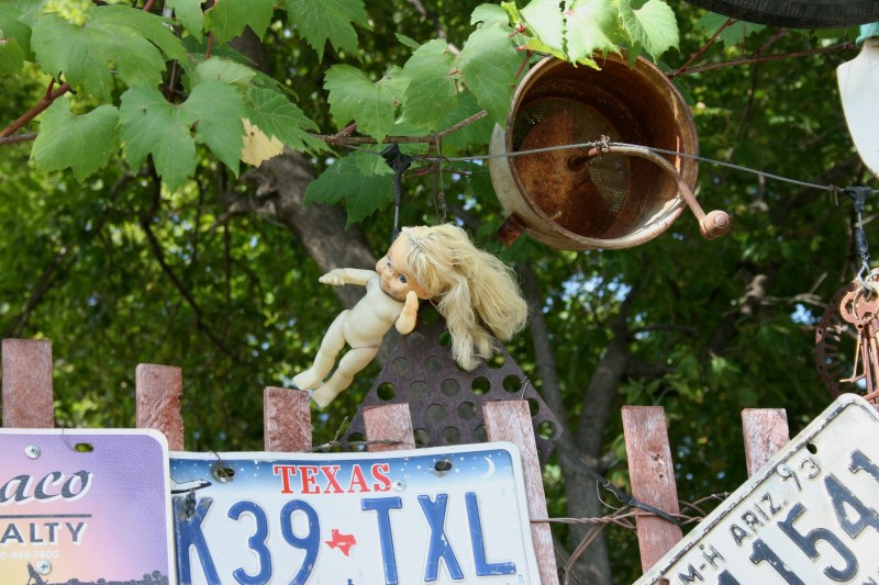 I'm always a little creeped by misplaced dolls.