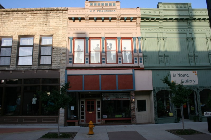 Art on the Plaza extends beyond the sculptures. Look up.
