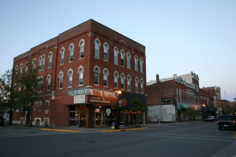I believe I'm correct in stating the site of last year's fire was in the building to the right of Blooming Grounds Coffee House on the corner.