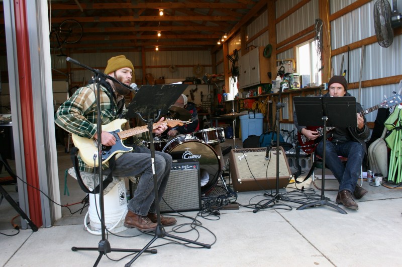 Local band, Muchos Machos, entertains.