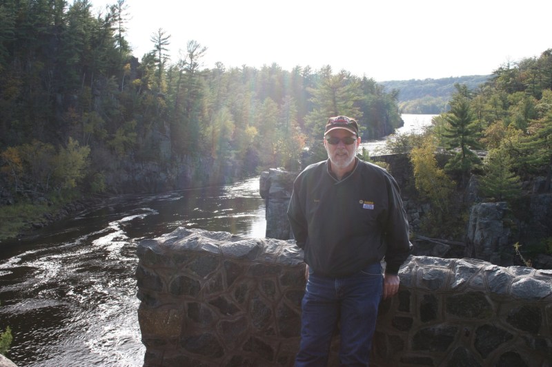 Randy poses at the scenic overlook.