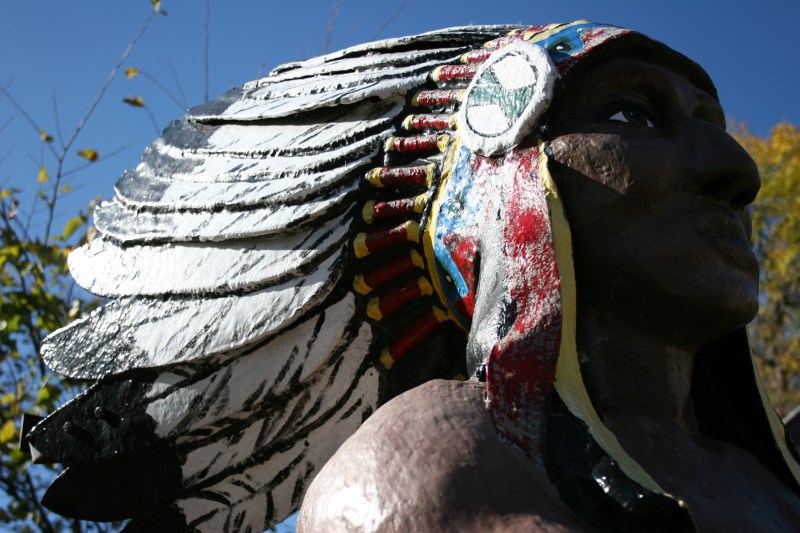 A close-up of the Chief Osceola statue, a beautiful piece of art.