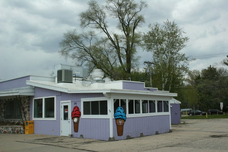 How the building looked as an ice cream shop. Minnesota Prairie Roots file photo, May 2014.