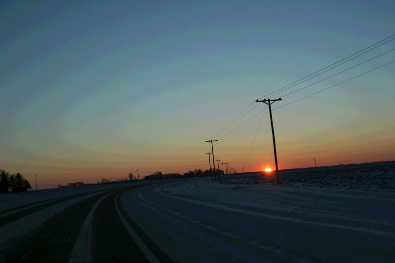 Thanksgiving morning sunrise between Faribault and Kenyon