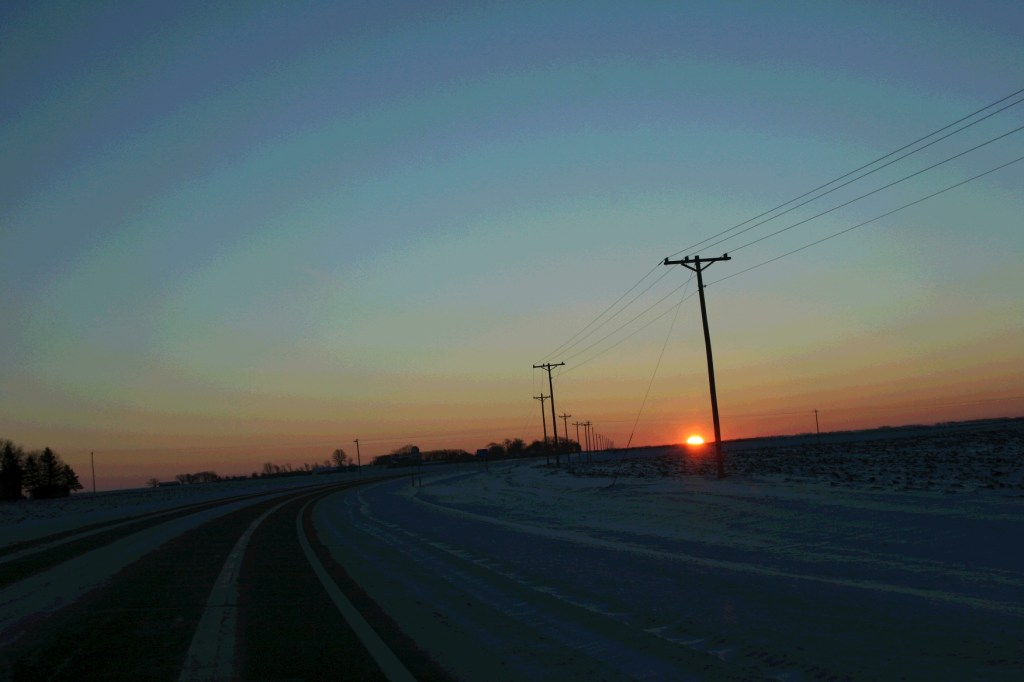 Thanksgiving morning sunrise between Faribault and Kenyon