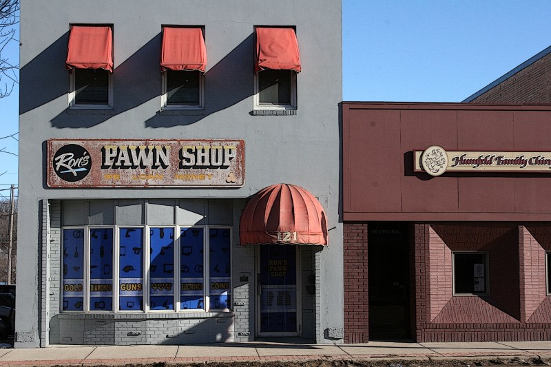 Faribault, Ron's Pawn Shop