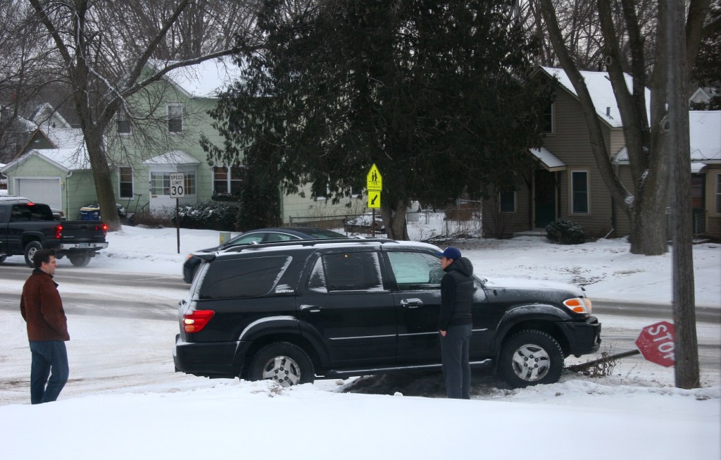 No need for me to rush outside as several motorists stopped.