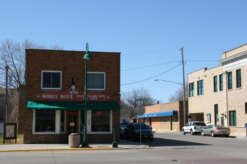 Borgy Boyz appears to be a popular pizza place which also serves wraps, salads, sandwiches and more.