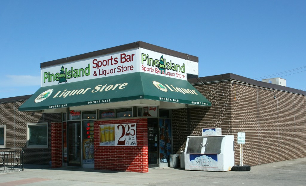 On a few drive throughs along Main Street, I saw a number of folks hanging out outside this sports bar. I don't care for sports bars, so did not consider this a dining option.