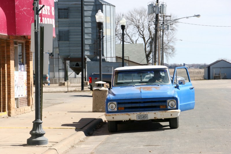 Farmer or not, I don't know. But I told this guy I liked his truck. He bellowed out a big, "Thank you" before firing up the truck.