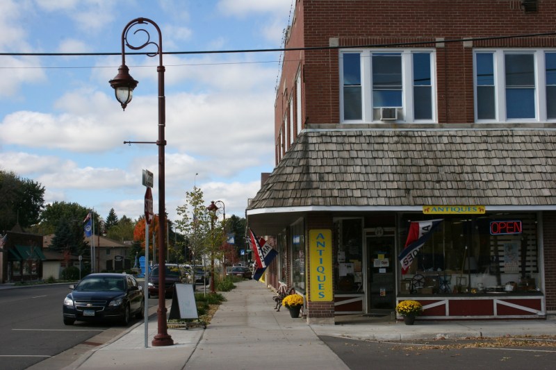 A section of LIndstrom's business district.