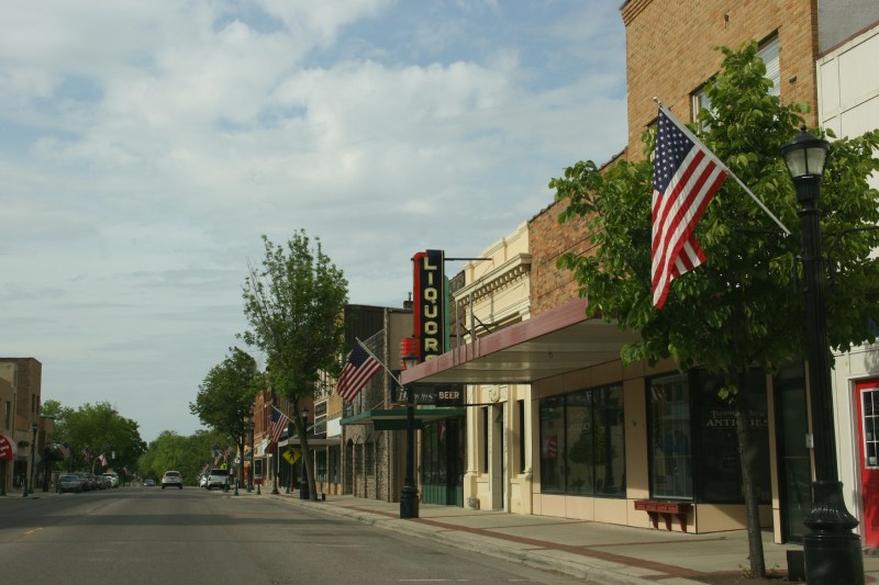 Another scene from downtown Waseca, on the other side of the street.