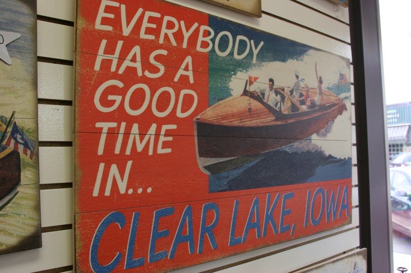 This art for sale at J Avenue pretty much summarizes Clear Lake.