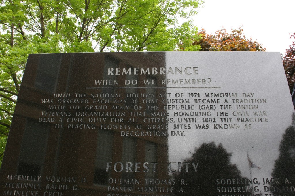 The Winnebago County Veterans Memorial rests on the side of the courthouse near the gazebo.