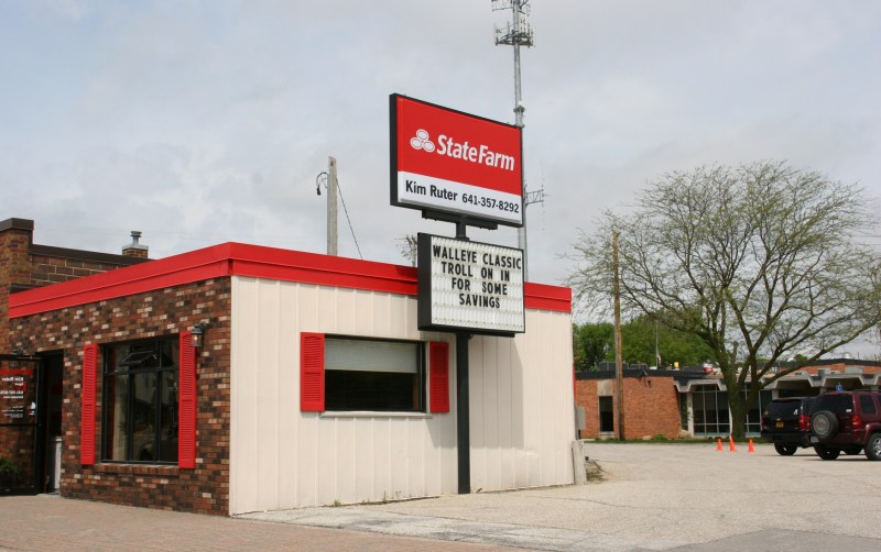 This sign along Main Avenue welcomed anglers to the annual Walleye Classic. 