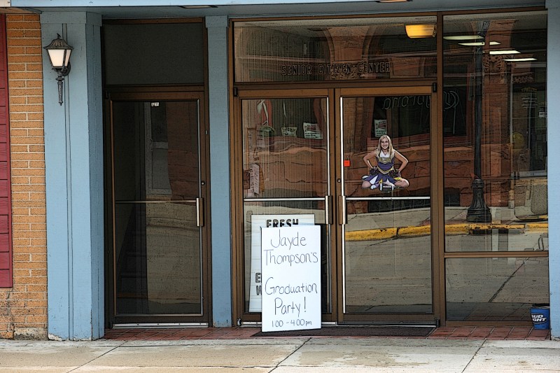 Lake Mills Iowa grad reception signs