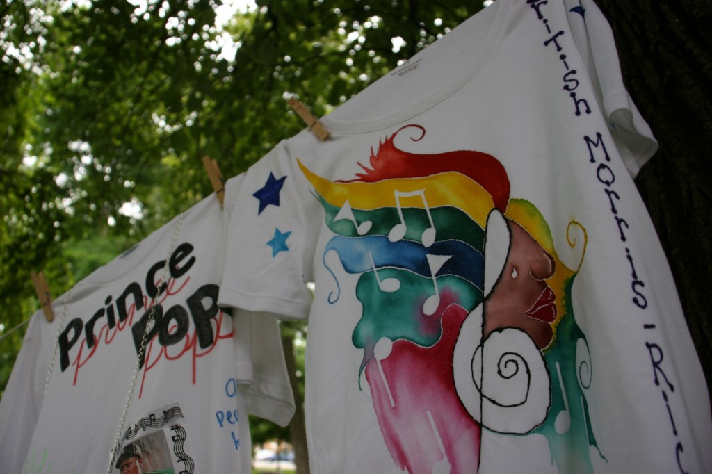 Clothesline Project, music art