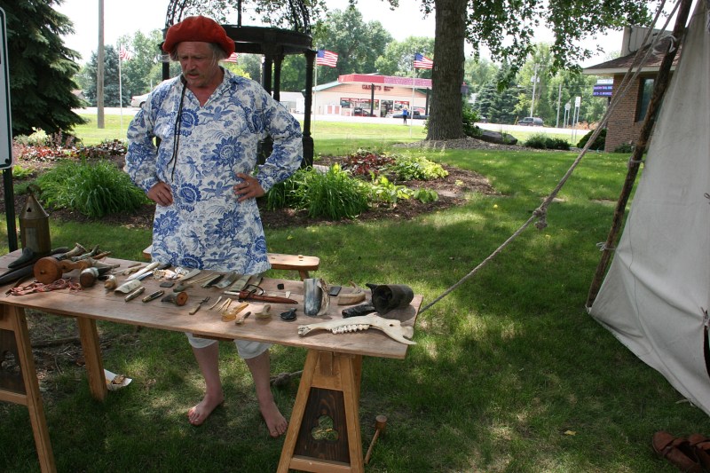 On the Trail of History, the Horner explained how items are crafted from horns/bones.