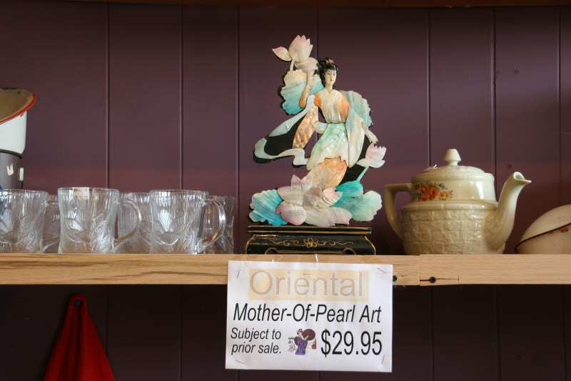 Jim's Antiques, Mother of Pearl merchandise