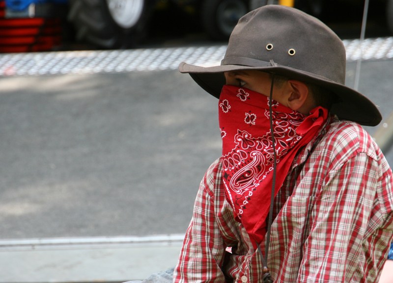 Another reenactor at the pedal pull.