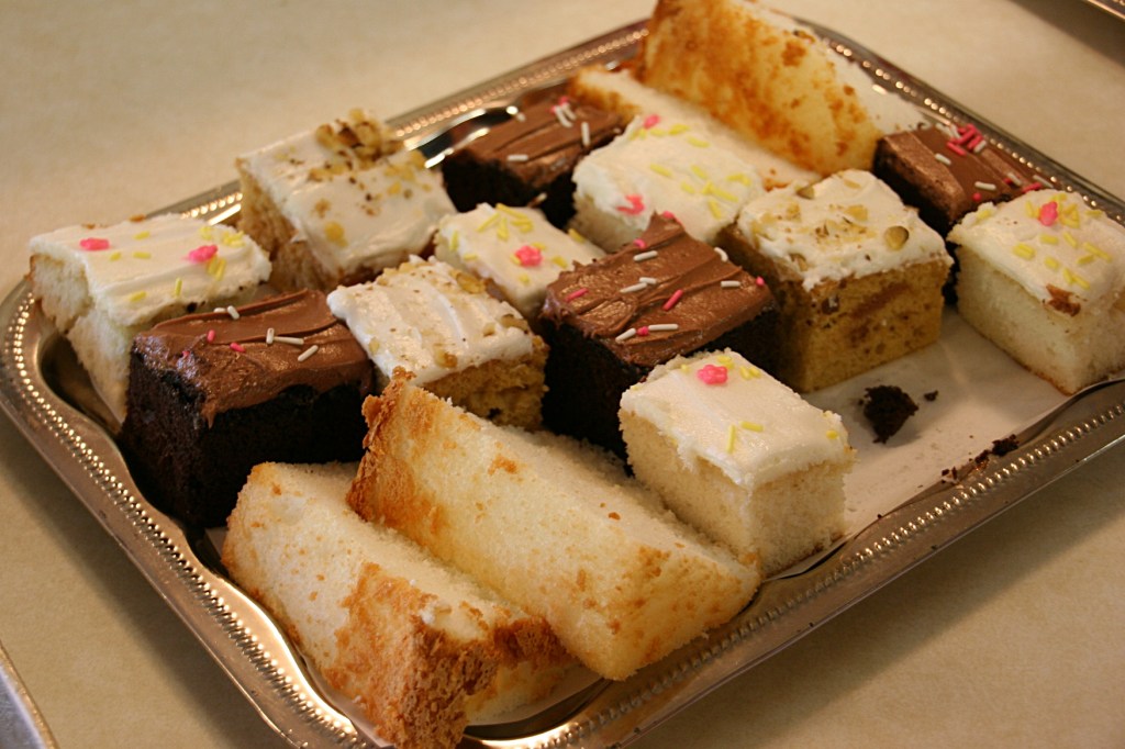 Cake was available, too, for those who preferred or wanted that sweet instead of/in addition to, pie.