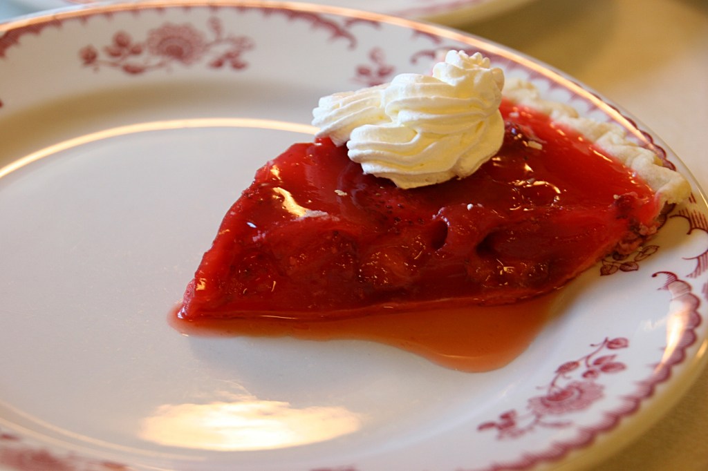 Pie cost $1.50 per slice.