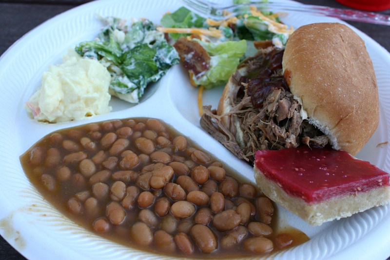 Barn dance, 131 plate of food