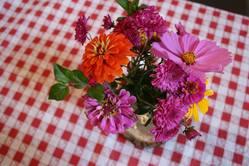 Barn dance, 30 bouquet