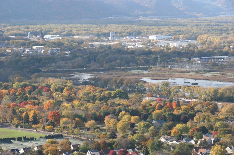 Grandad's Bluff, 91 valley view 2