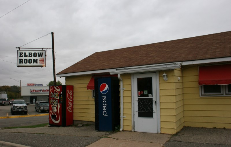 What a great name, Elbow Room.