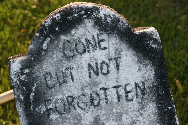 Behind the historic church, I walked through the graveyard.