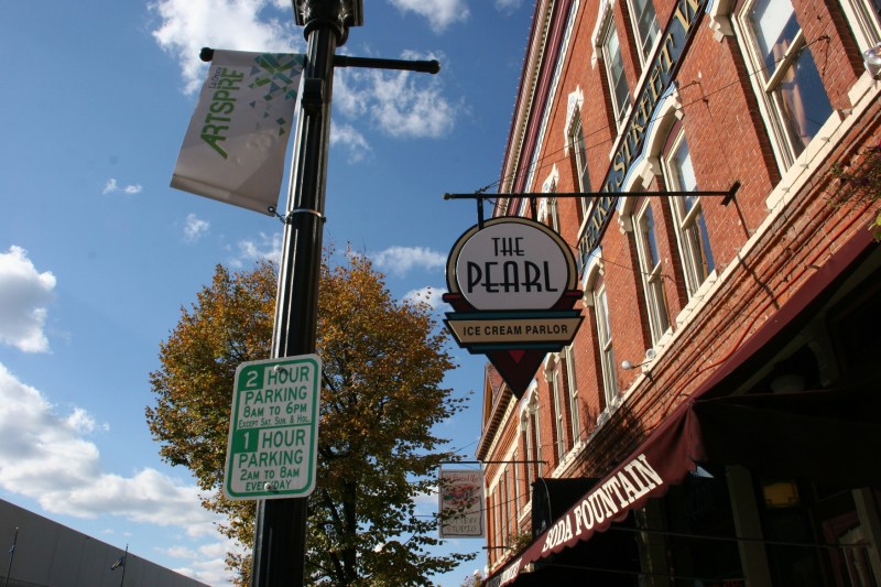 Several businesses are housed in Pearl Street West.