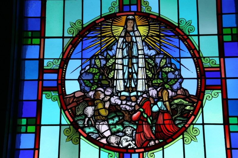 the stained glass windows in the chapel are exquisite.