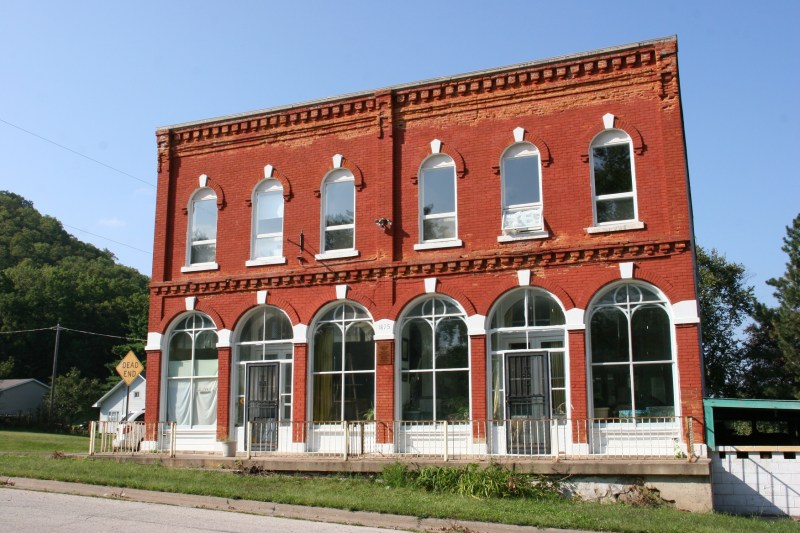 The historic former Weaver Mercantile Buiilding, once home to Noble Studio & Gallery.