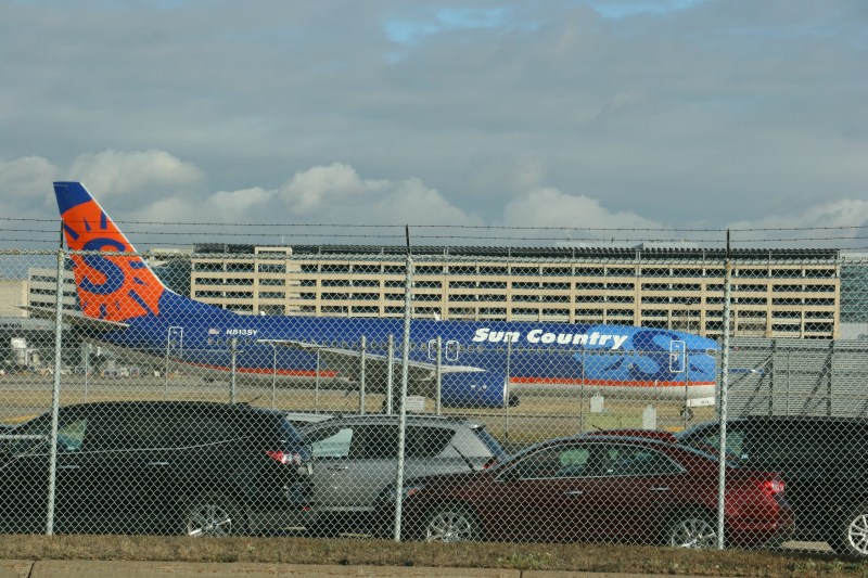 MSP Airport, 17 Sun Country