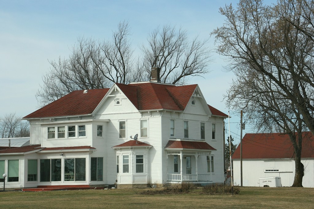 Rural Minnesota, 108 sprawling farmhouse