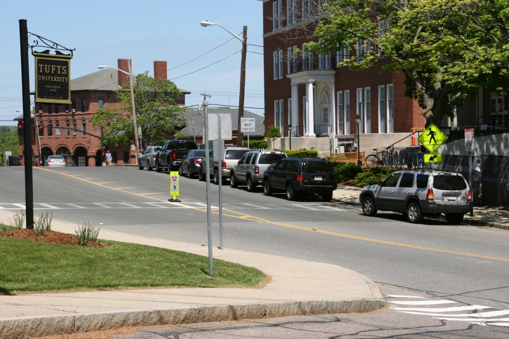 Tufts melds almost seamlessly into the residential neighborhoods of Medford and Somerville.