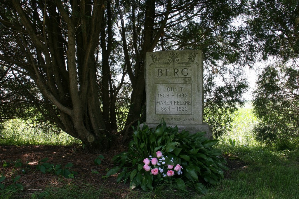 A beautiful sheltered gravesite