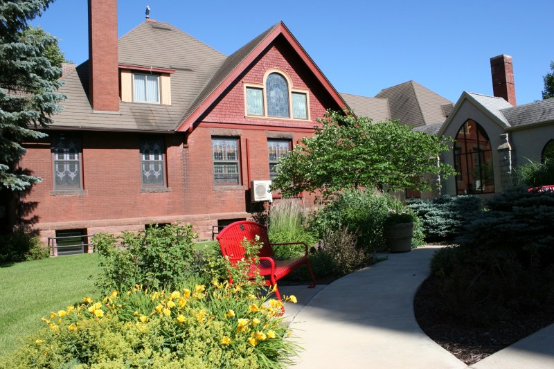 Beautiful gardens, complete with benches, grace the area that connects the cathedral to the Guild House.