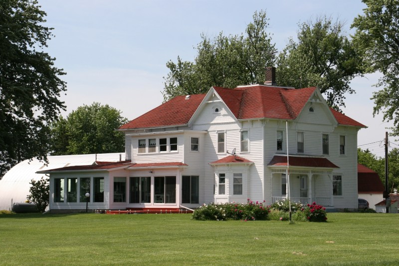 A lovely sprawling home in Aspelund.